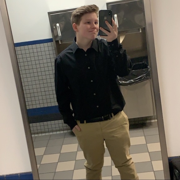 Profile Picture of David Cornett (@davidcornett44) on Poshmark