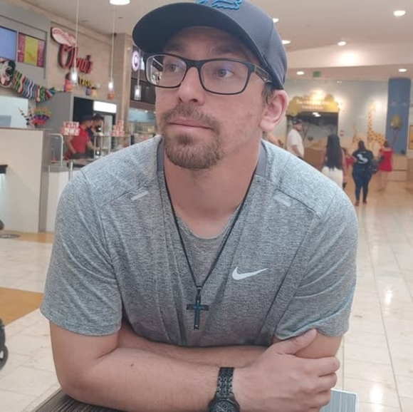 Profile Picture of Johnathan Handley (@n8shadow) on Poshmark