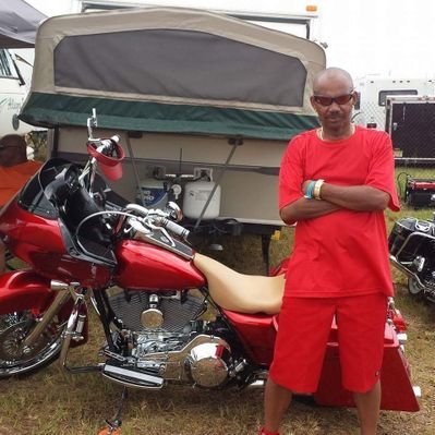 Profile Picture of Steven Funderburk (@funderburk1957) on Twitter