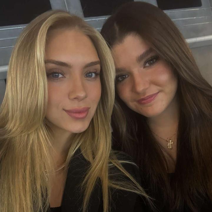 Profile Picture of meganresch_ (@meganresch_) on Tiktok