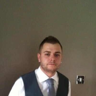 Profile Picture of Jason Bromley (@thehook2trufc) on Twitter