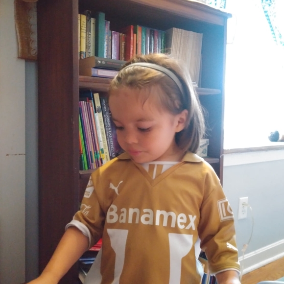 Alvaro Alvarado-gonzalez - Poshmark Profile Picture of Alvaro Alvarado-gonzalez (@chitachita08) on Poshmark