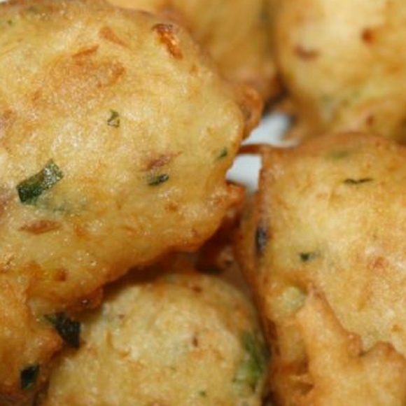 Profile Picture of Crystal Charles (@tanta1863181) on Poshmark