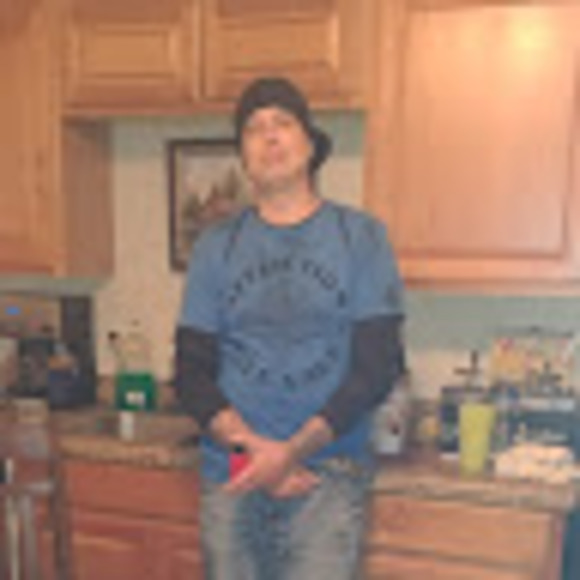 Profile Picture of Brian Ayers (@crawfishcuz36) on Poshmark