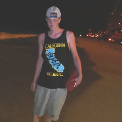 Profile Picture of DerekBloom (@DerekBloom95) on Twitter