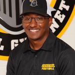 Profile Picture of Joshua-Aaron Buggs (@buggslightyear) on Instagram