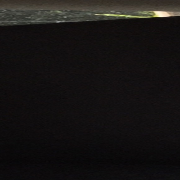 Profile Picture of Lori Glazer (@loriglazer) on Poshmark