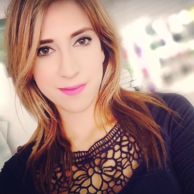 Profile Picture of Paola Anaya (@paolaanaya25) on Twitter