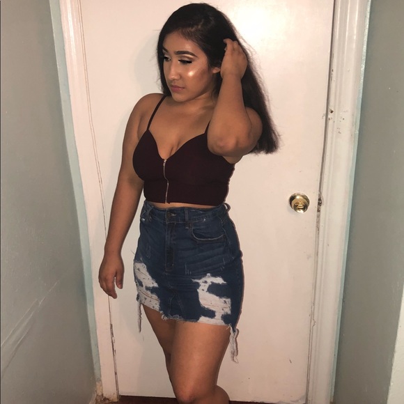 Profile Picture of April Barboza (@baddieapril) on Poshmark