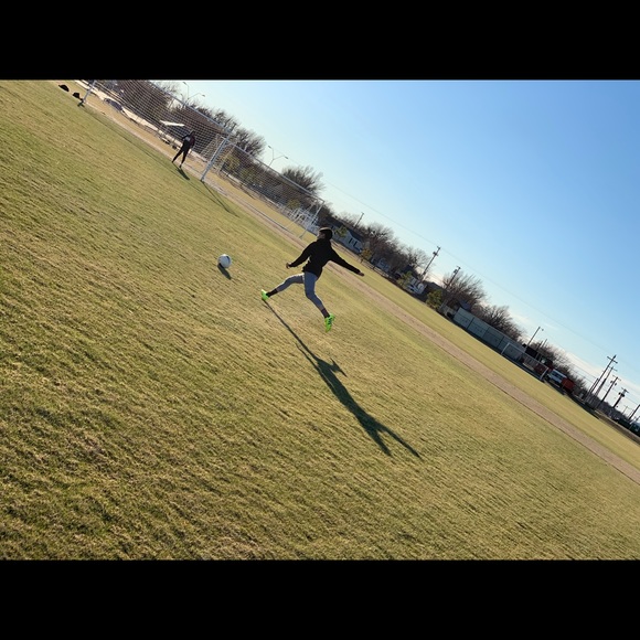 Profile Picture of Ivan Trejo (@ivann4055) on Poshmark