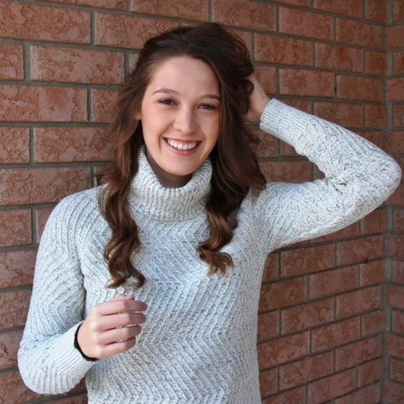 Profile Picture of Danielle Galbraith (@danielleg3333) on Poshmark