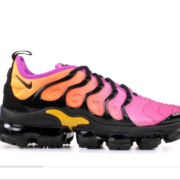 Profile Picture of Horace James (@poohtmg) on Poshmark