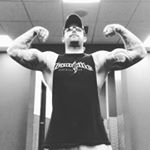 Profile Picture of Bryan Graves (@graves_uplifting_fitness) on Instagram