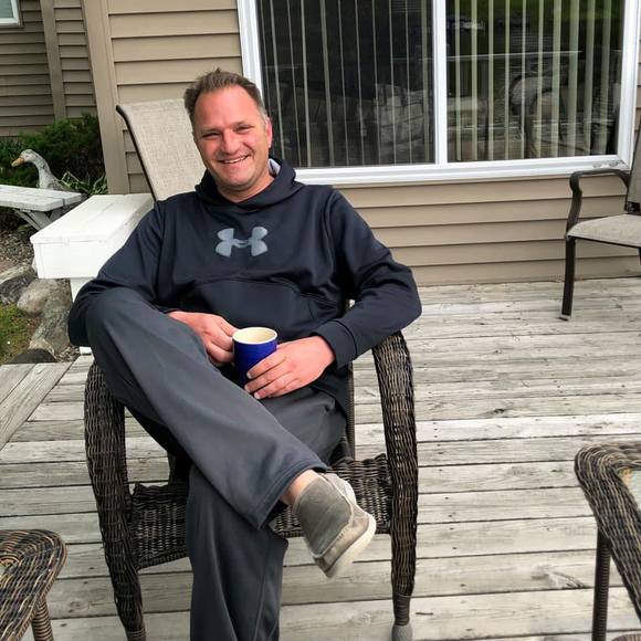 Profile Picture of Joe Barnes (@jbrns1975) on Poshmark