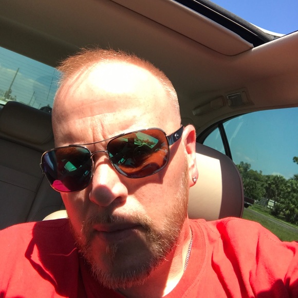 Profile Picture of Mark Redden (@redden1876) on Poshmark