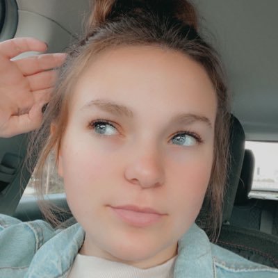 Profile Picture of Clay (@Amelia_Clay) on Twitter