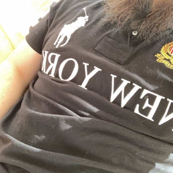 Profile Picture of Guillermo Velez (@guillermodoe) on Poshmark