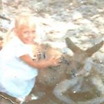 Profile Picture of Catherine (@cathyloveshorsesandtrains) on Instagram