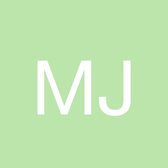 Profile Picture of Michael Jolly (@michaeljolly436) on Poshmark