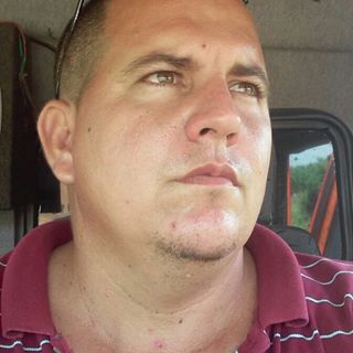 Profile Picture of Elier Breto (@elier.breto.9) on Facebook