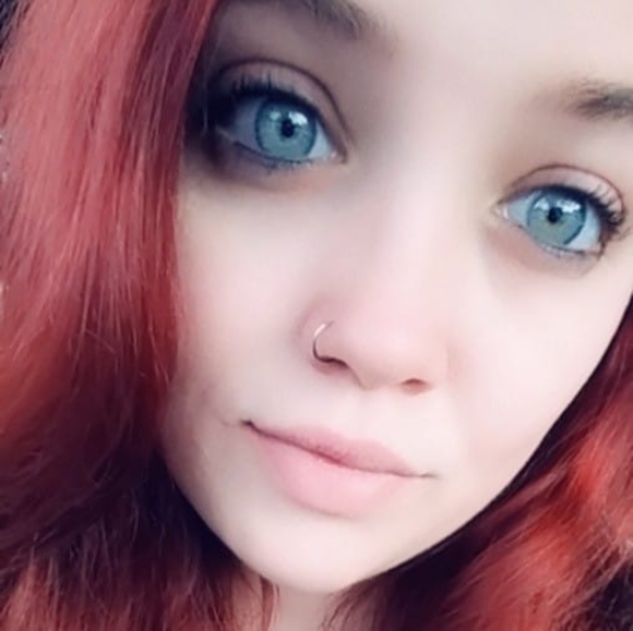 Profile Picture of Pamela Ashcraft (@pashcraft29) on Poshmark