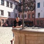 Profile Picture of максим крохмаль (@makaswell) on Instagram