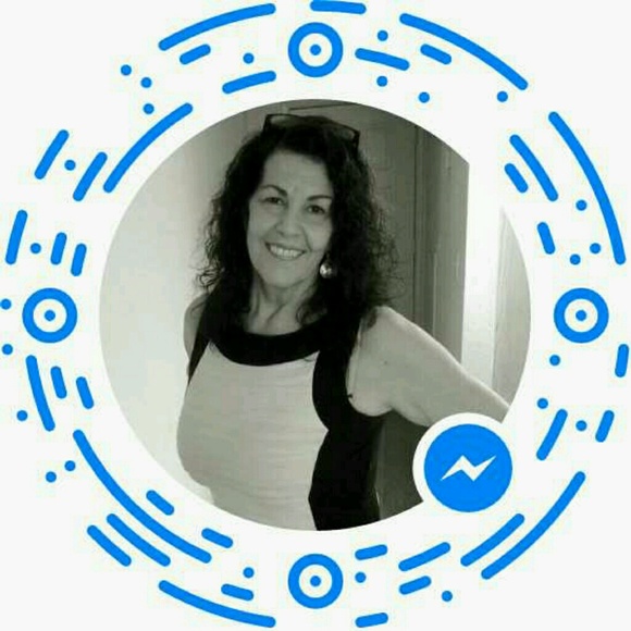 Profile Picture of Debra Bledsoe (@tu42268) on Poshmark