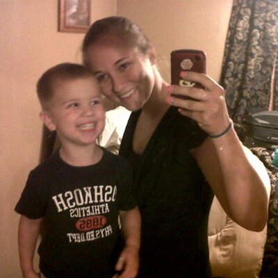 Profile Picture of Samantha Barnhill (@southerngurl227) on Twitter