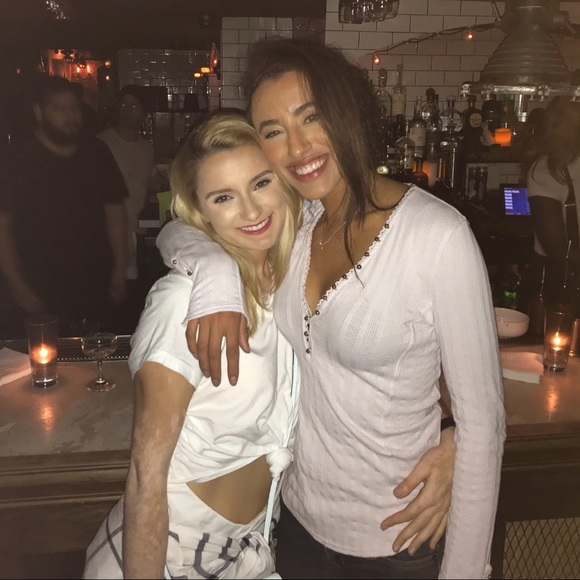 Profile Picture of Christine Irrera (@christineirrera) on Poshmark