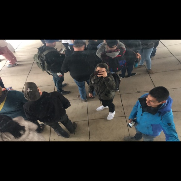 Profile Picture of Kenneth Munoz (@kennymunozz) on Poshmark