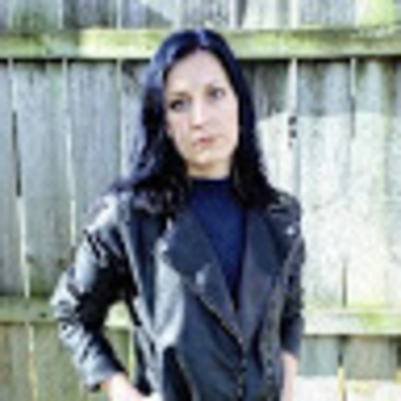 Profile Picture of Margaret Leitl (@margaretleitl) on Poshmark