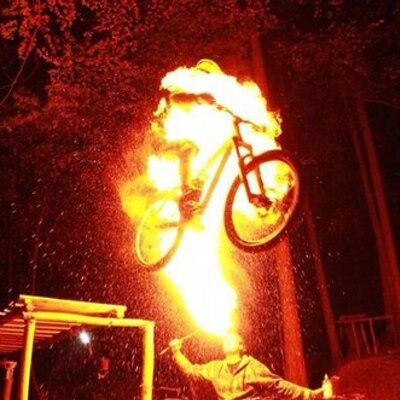 Profile Picture of Aaron Laughlin (@doublea81) on Twitter