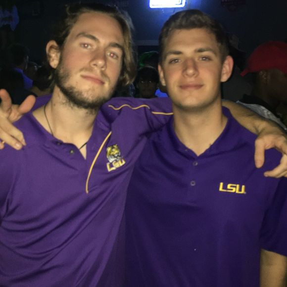 Profile Picture of Zachary Scheurich (@zscheurich) on Poshmark