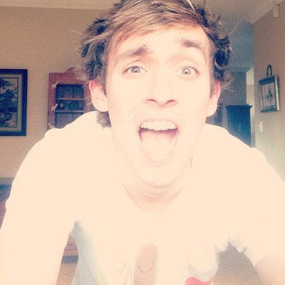 Profile Picture of Sybrand Vds (@svdsvds) on Twitter