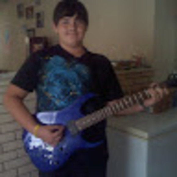 Profile Picture of Bobby Crawford (@bobbycrawfor137) on Poshmark