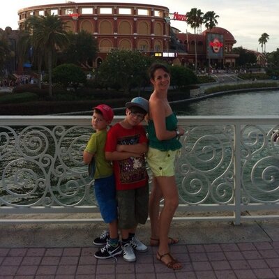Profile Picture of Clare Dodsley (@clareld35) on Twitter