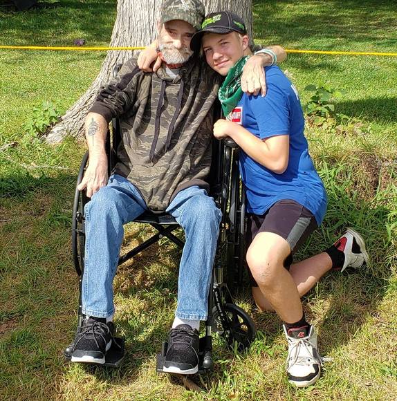 Profile Picture of Matthew Hayes (@matthayes198) on Poshmark