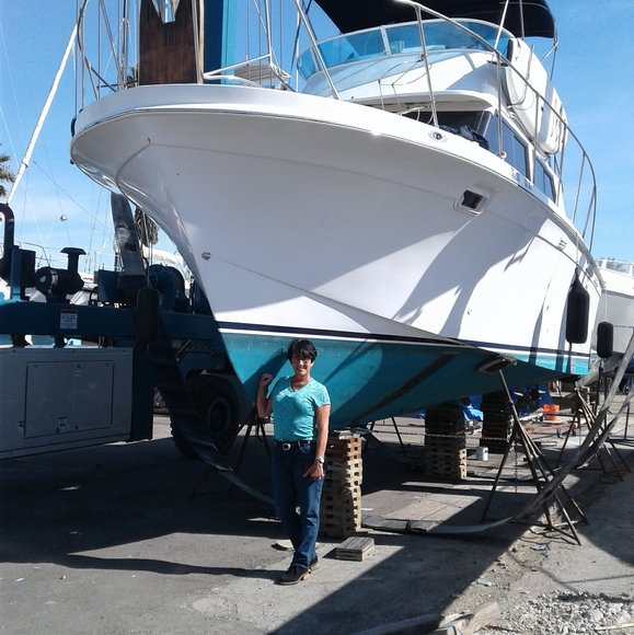 Profile Picture of Laura Vadbunker (@14shaman) on Poshmark