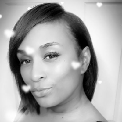 Profile Picture of Crystal Rich (@cenichole) on Twitter