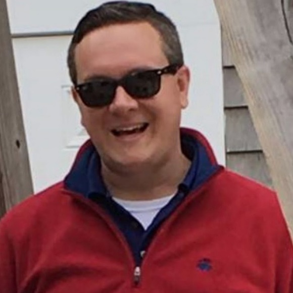 Profile Picture of Christopher Benson (@cmychaelbenson) on Poshmark