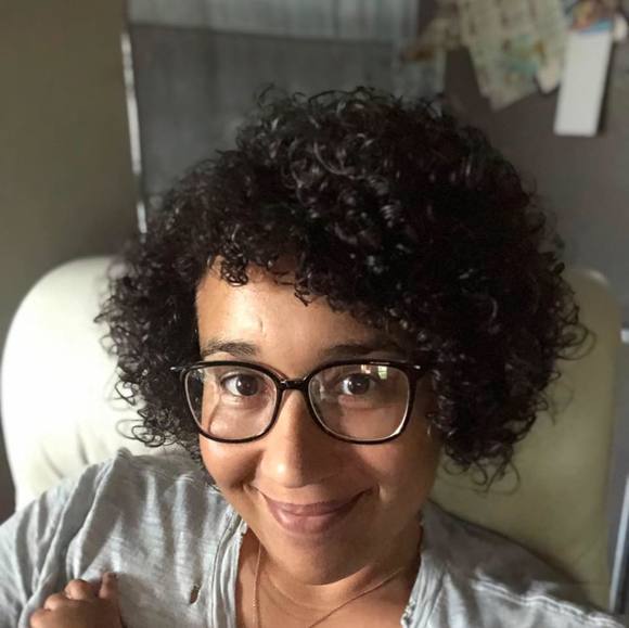 Sade Graham - Poshmark Profile Picture of Sade Graham (@sade_graham) on Poshmark