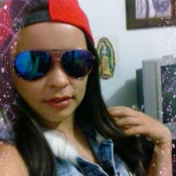Profile Picture of Sindy Urrego (@sandy14015) on Twitter