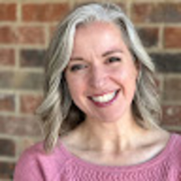 Profile Picture of Kelly Epperson (@kepperson2) on Poshmark