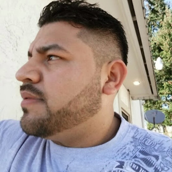 Profile Picture of Fred Flores (@fredaf1284) on Poshmark