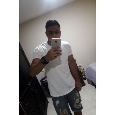 Profile Picture of Jeffry Smith (@JeffrySmith06) on Twitter