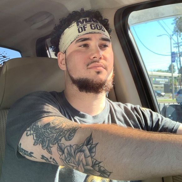 Profile Picture of David Kilday (@dpkilday) on Poshmark