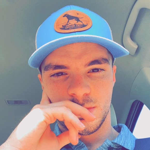Profile Picture of Austin Stephens (@austinstephe522) on Poshmark