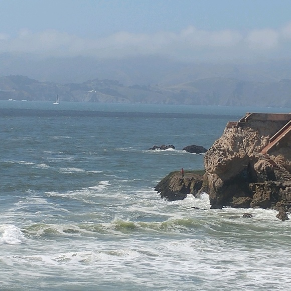 Profile Picture of B Scott (@brittiscott) on Poshmark