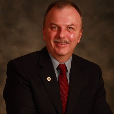 Profile Picture of David Lapos (@dlapos) on Twitter