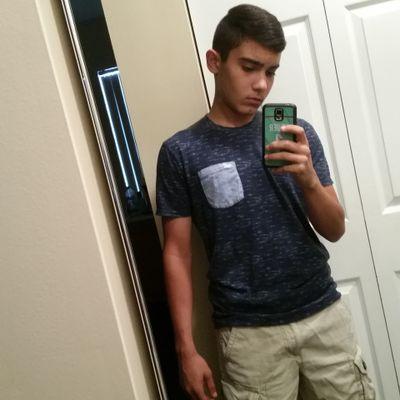 Profile Picture of Chris DeVito (@Chris_DeVito01) on Twitter